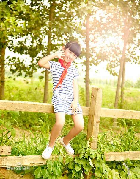 精选张子枫(Wendy Zhang)精彩图册