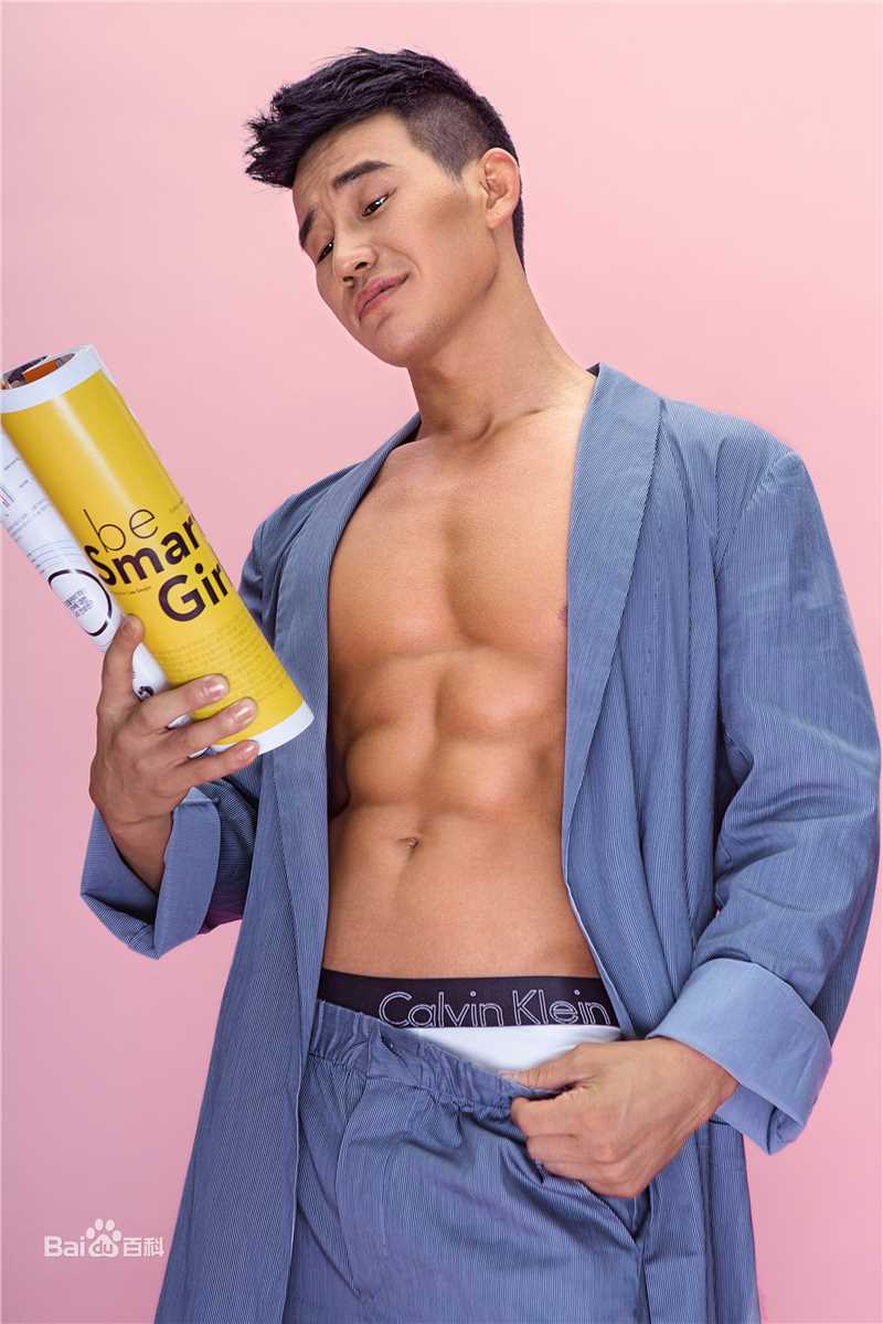 谢孟伟(Bruce)帅气