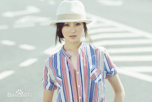 战菁一(Zhan Jingyi)最全生活照、片、剧照等相册