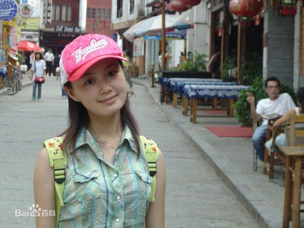 战菁一(Zhan Jingyi)最全生活照、片、剧照等相册