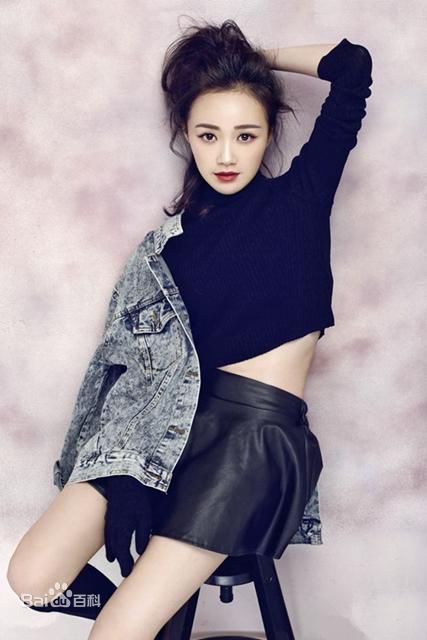 战菁一(Zhan Jingyi)最全生活照、片、剧照等相册