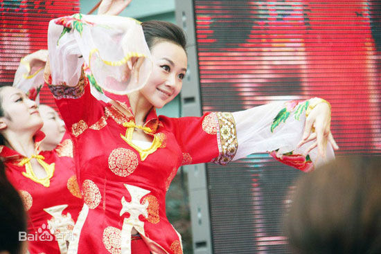 战菁一(Zhan Jingyi)最全生活照、片、剧照等相册