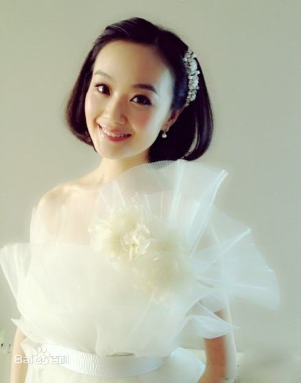 战菁一(Zhan Jingyi)最全生活照、片、剧照等相册