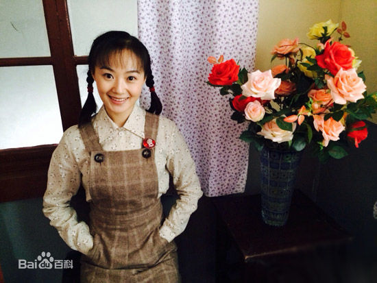 战菁一(Zhan Jingyi)最全生活照、片、剧照等相册