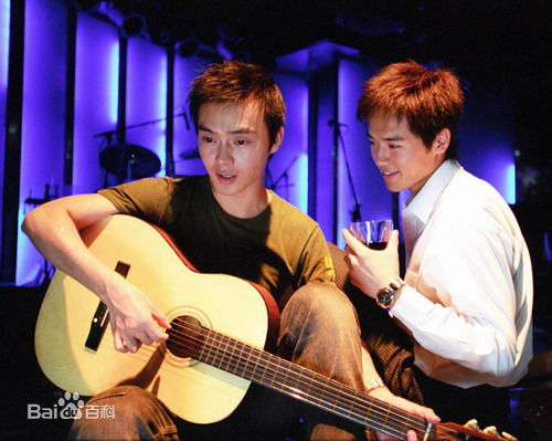 侣皓吉吉(RAY)《曼谷雨季》最新剧照