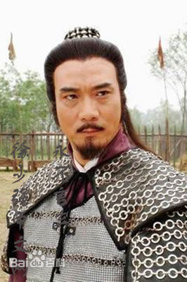 徐少强(Norman Chui)古装扮相前后照片