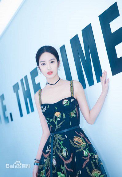 杨采钰(ora)精选及生活照片图册