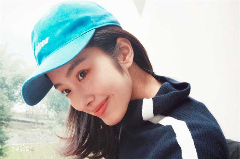 高清杨采钰(ora)图片