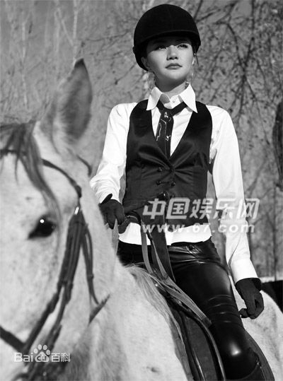 ：时尚街拍与马上女郎