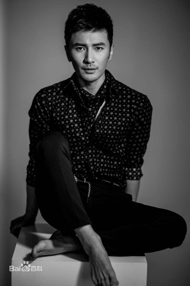 刘恩佑(Enyou Liu)气质暖男前后照片