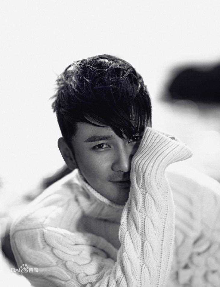 刘恩佑(Enyou Liu)气质暖男前后照片