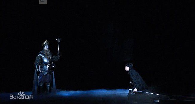 2010年话剧《哈姆雷特》剧照