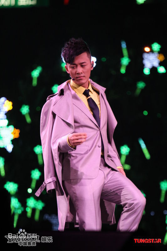 林峯/林峰(LAM Raymond)2011林峰红馆个人演唱会生活照