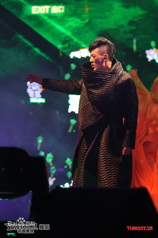 林峯/林峰(LAM Raymond)2011林峰红馆个人演唱会生活照