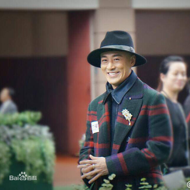 林峯/林峰(LAM Raymond)六福珠宝赛马日生活照相册