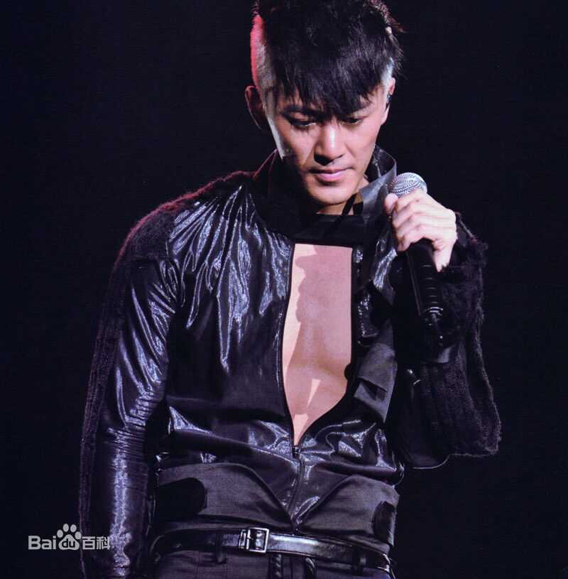 林峯/林峰(LAM Raymond)红馆个人演唱会生活照