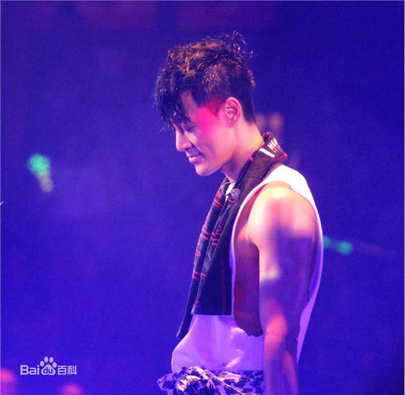 林峯/林峰(LAM Raymond)红馆个人演唱会生活照