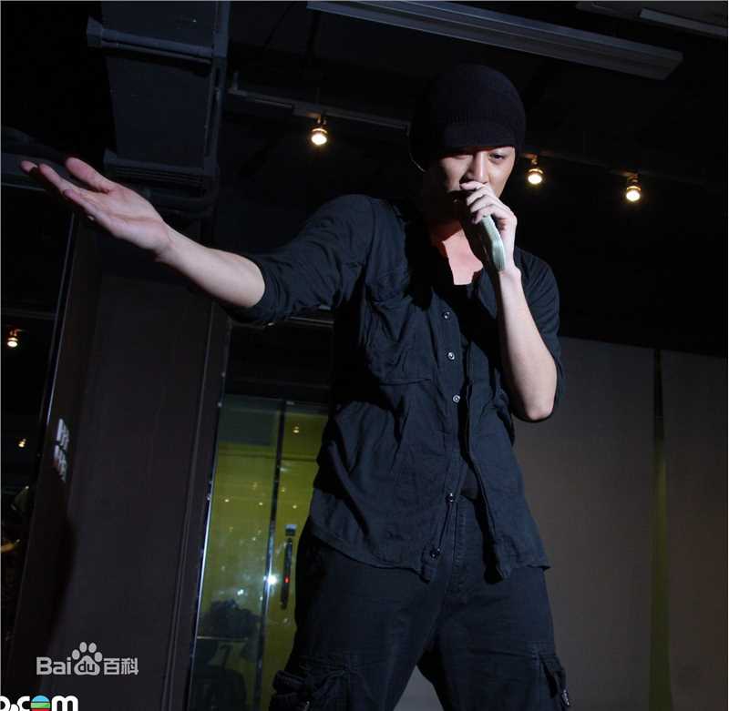 林峯/林峰(LAM Raymond)演唱会彩排前后照片