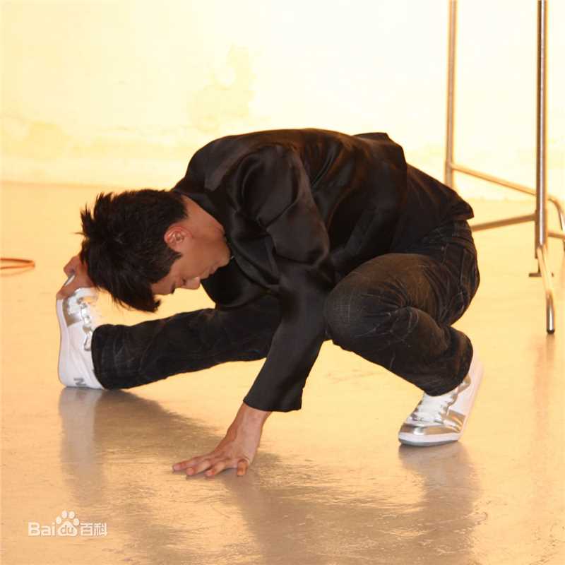 林峯/林峰(LAM Raymond)演唱会彩排前后照片