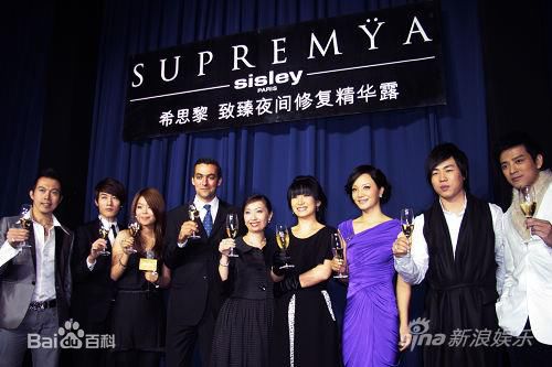 陶红(Helen Tao)出席活动中的图集图册