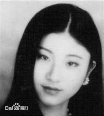 尚雯婕(Laure Shang)早年的图片图集