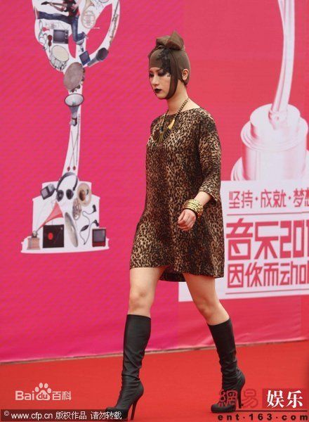 最新尚雯婕(Laure Shang)精彩图册