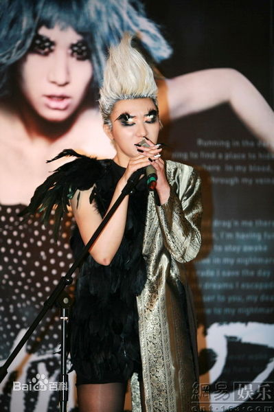 最新尚雯婕(Laure Shang)精彩图册