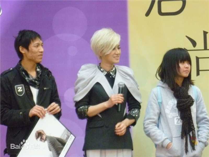 尚雯婕(Laure Shang)代言屈臣氏生活照