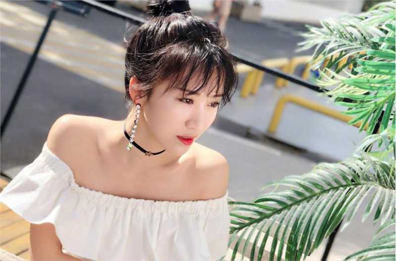 《李念》封面图片