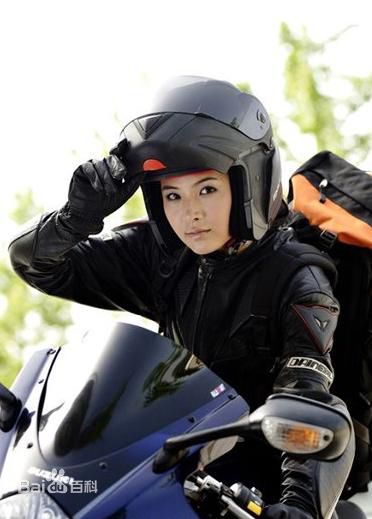 郑罗茜(rossi)《第五空间》最优质剧照