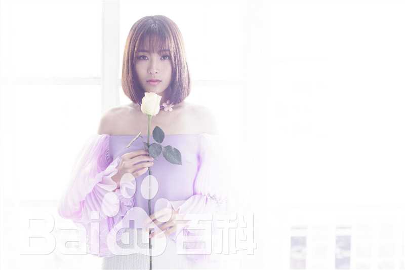 郑罗茜(rossi)春之话语前后照片