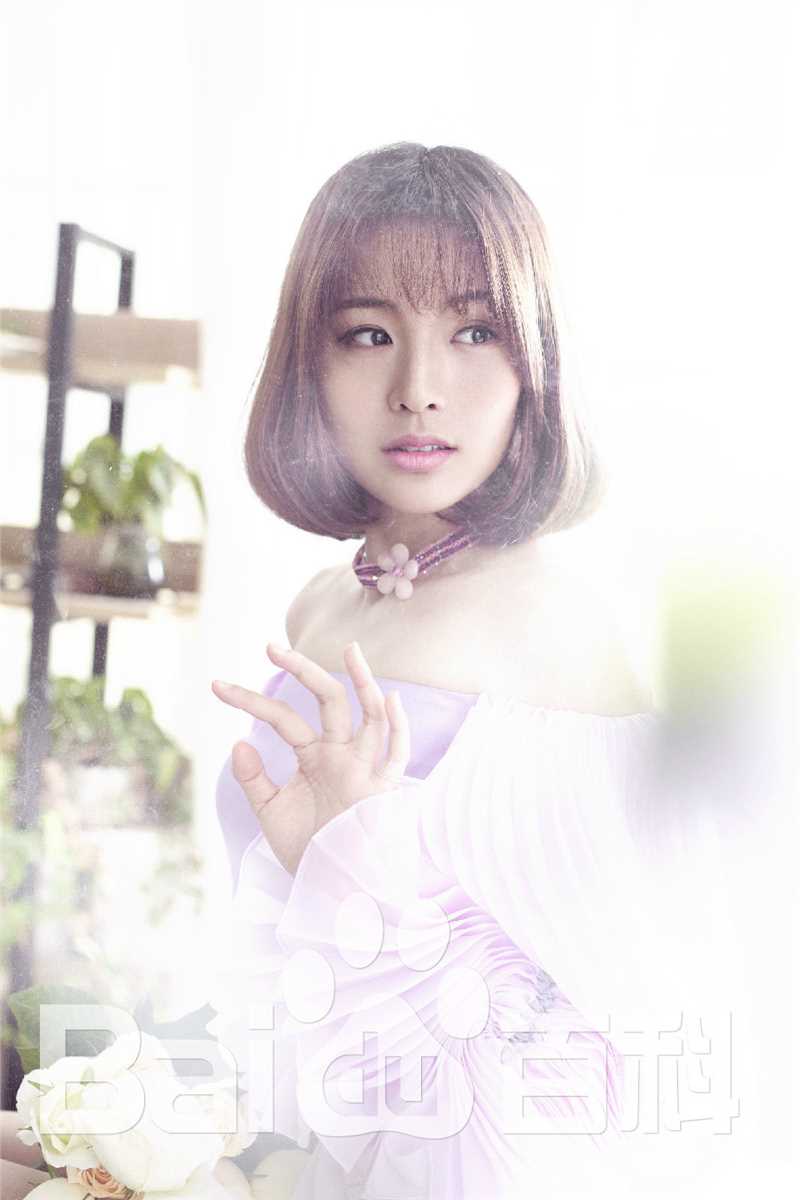 郑罗茜(rossi)春之话语前后照片