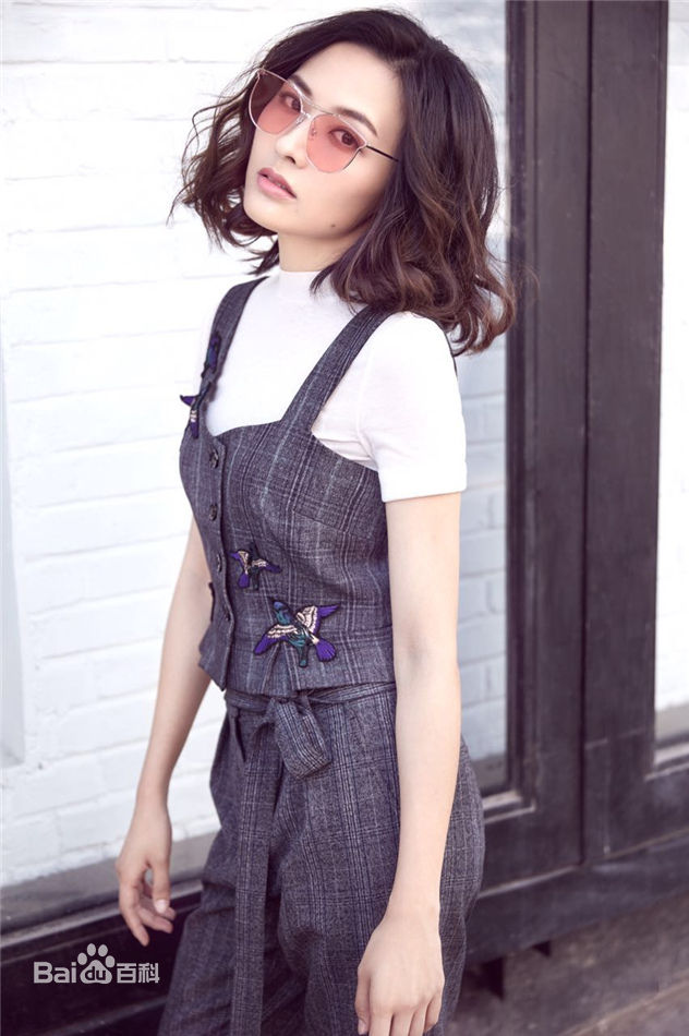 郑罗茜(rossi)最新最新壁纸