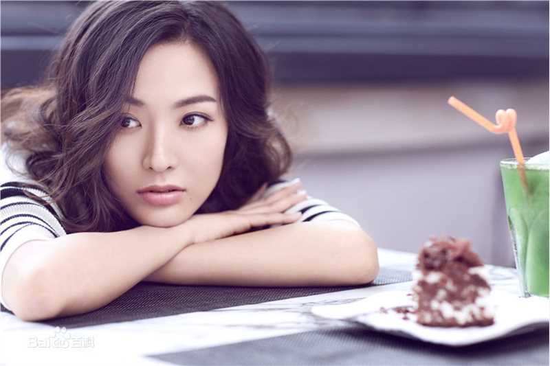 郑罗茜(rossi)小露蛮腰图册