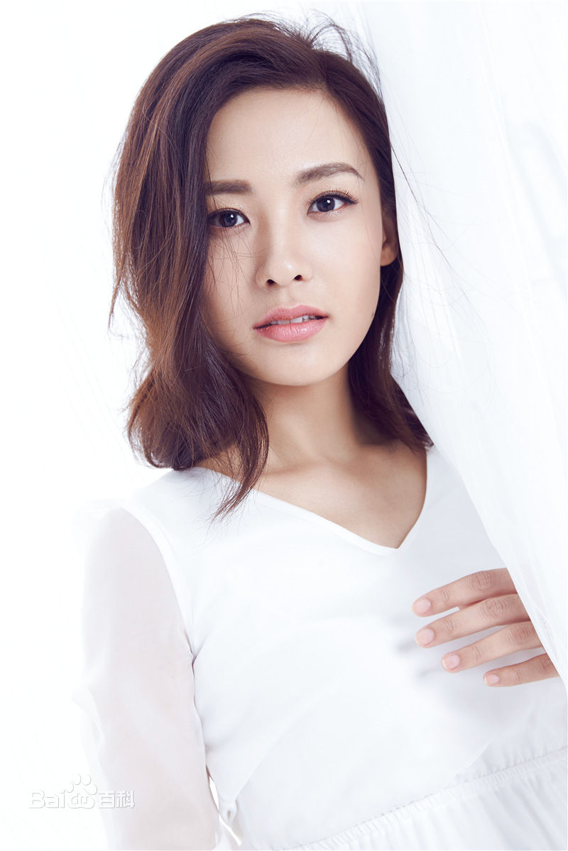 郑罗茜(rossi)概述图册性感图片壁纸