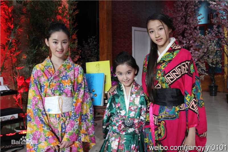 精选郭晓婷(Cristy)在参加《天天向上》节目中的图册