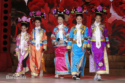 精选郭晓婷(Cristy)在参加《天天向上》节目中的图册