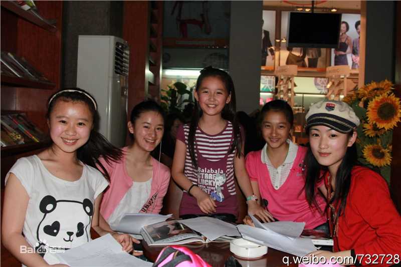 精选郭晓婷(Cristy)在参加《天天向上》节目中的图册