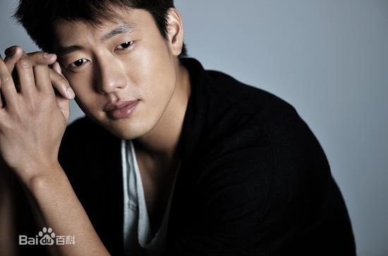 《凌潇肃》封面图片