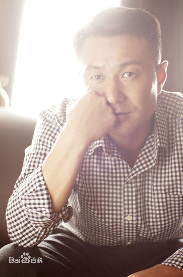 《杨溢》封面图片