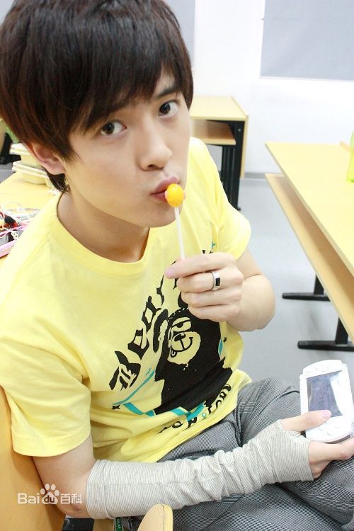 最全付辛博(Fu Xinbo)在《青春进行时》中的相册