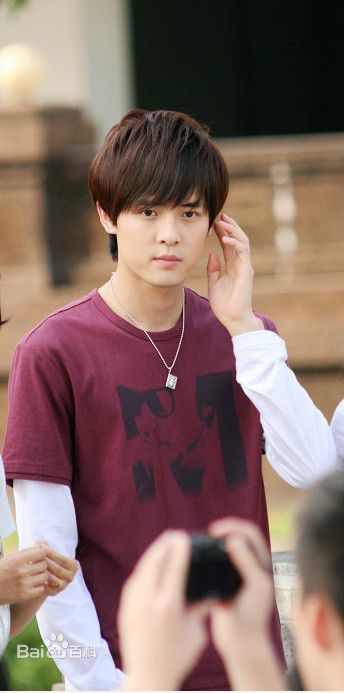 付辛博(Fu Xinbo)2009年《青春进行时》最新剧照