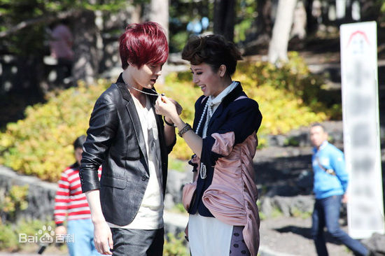 高清付辛博(Fu Xinbo)在2010年《不能承受的爱》MV中的图集