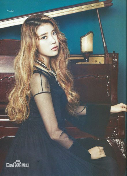 李知恩(IU（艺名）、 （韩文）、Lee Ji Eun（英文）)最全杂志画报壁纸