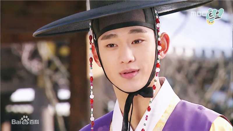 最优质金秀贤(Kim Soo Hyun、キム スヒョン)在《拥抱太阳的月亮》(2012)中的相册