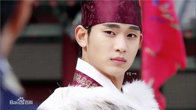 最优质金秀贤(Kim Soo Hyun、キム スヒョン)在《拥抱太阳的月亮》(2012)中的相册