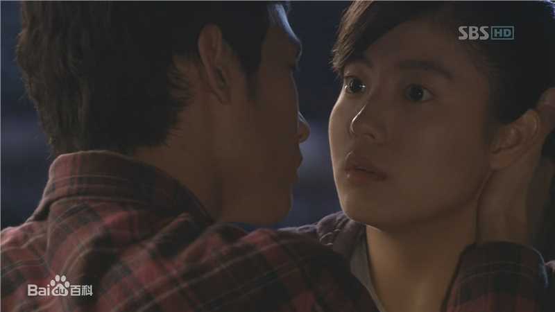 最优质金秀贤(Kim Soo Hyun、キム スヒョン)在《圣诞节会下雪吗》(2009)中的相册