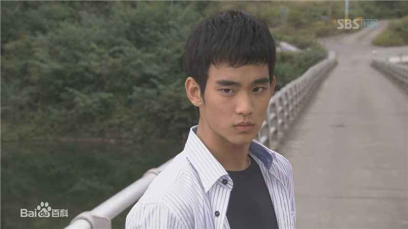 最优质金秀贤(Kim Soo Hyun、キム スヒョン)在《圣诞节会下雪吗》(2009)中的相册