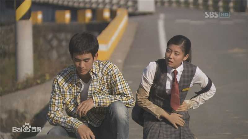 最优质金秀贤(Kim Soo Hyun、キム スヒョン)在《圣诞节会下雪吗》(2009)中的相册