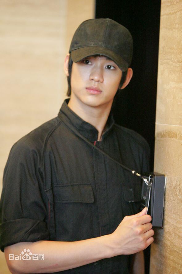 高清金秀贤(Kim Soo Hyun、キム スヒョン)在《盗贼同盟》(2012)中的图册